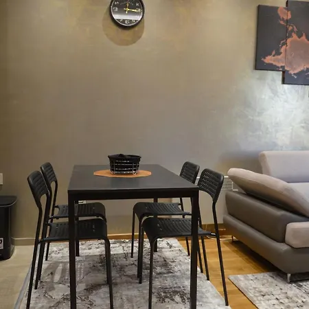 Gold Lux شقة زلاتيبور